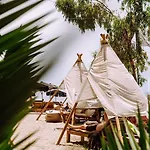 Iakovakis Seaside Exclusive Koropi